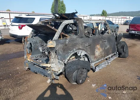 2024 Ford Bronco Outer Banks z USA, uszkodzony, nr VIN 1FMDE8BH2RLA64472